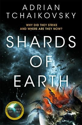 Adrian Tchaikovsky: Shards of Earth (Paperback, 2022, Pan Macmillan)